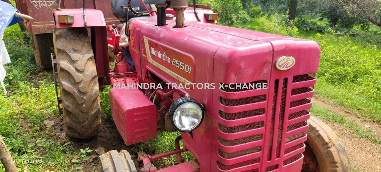 2015 Mahindra 255 DI Power plus-3