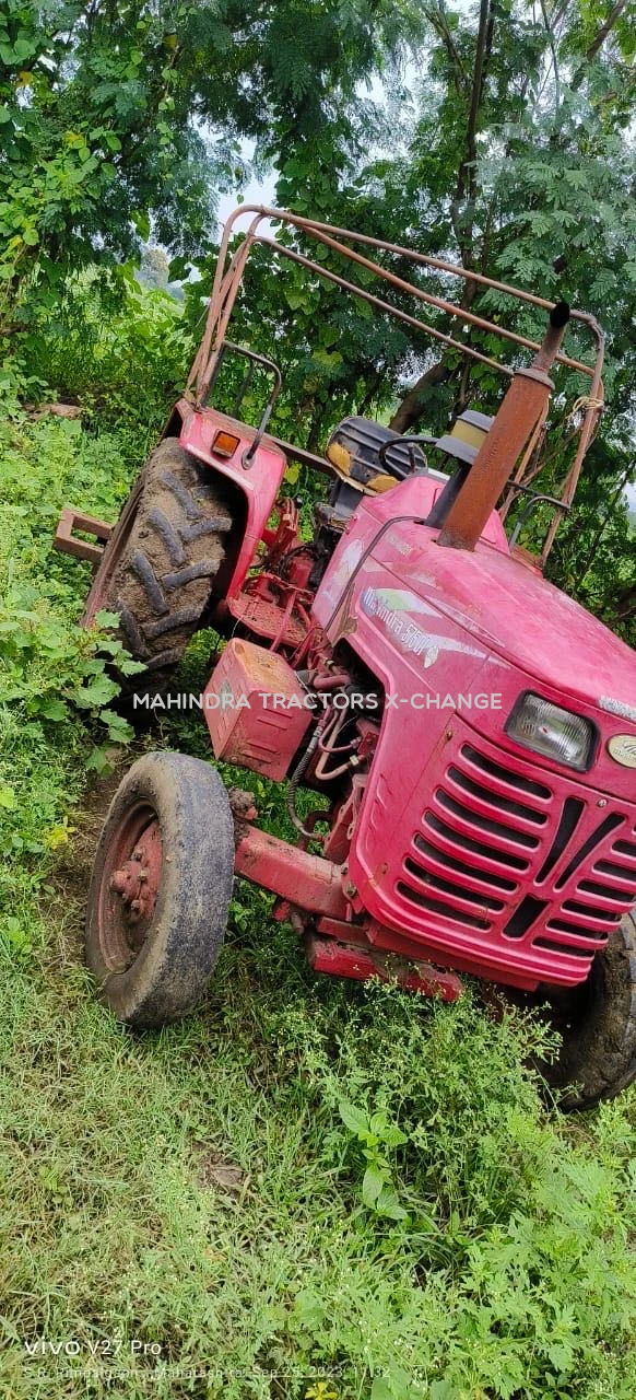 2012 Mahindra 575 DI-2