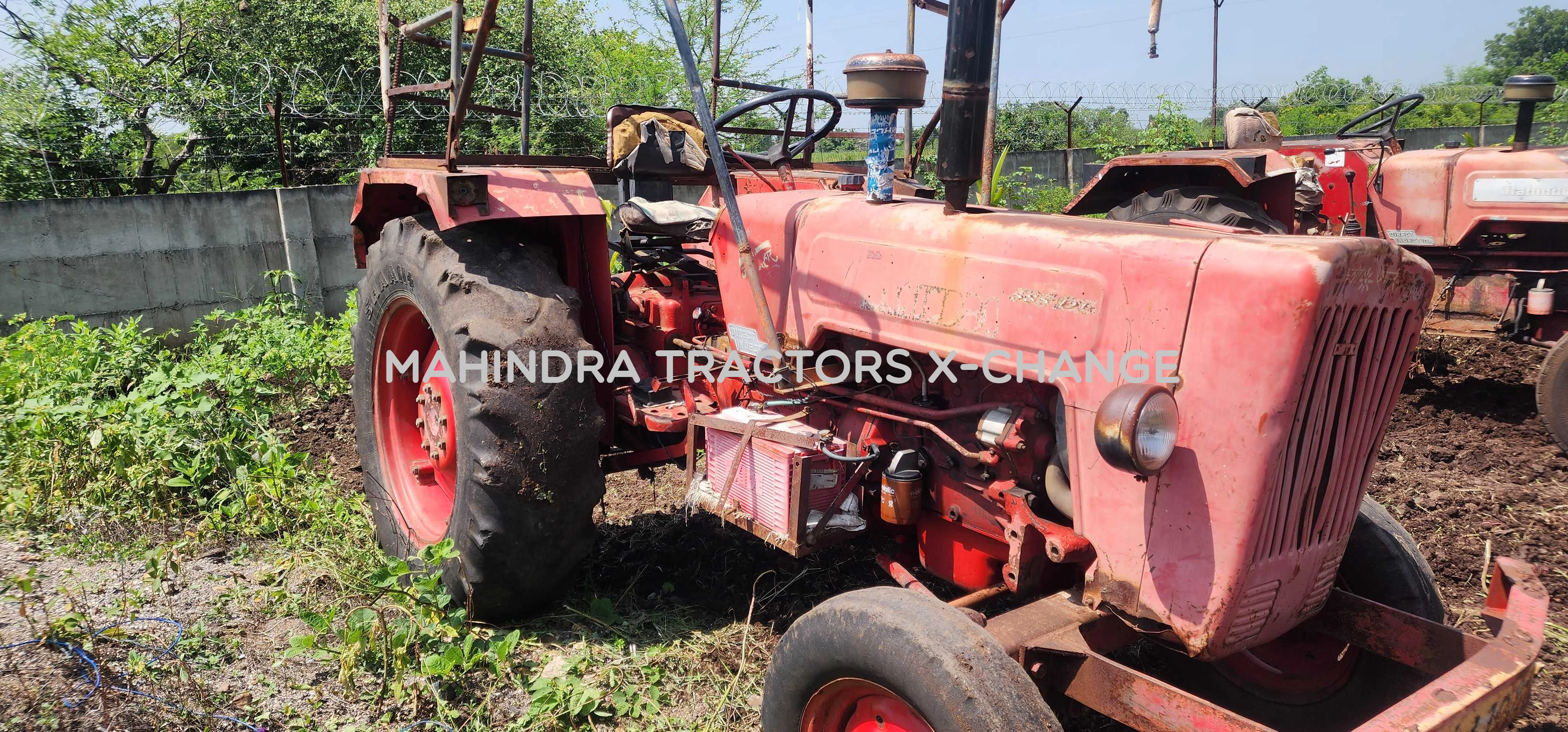 2001 Mahindra 575 DI-3