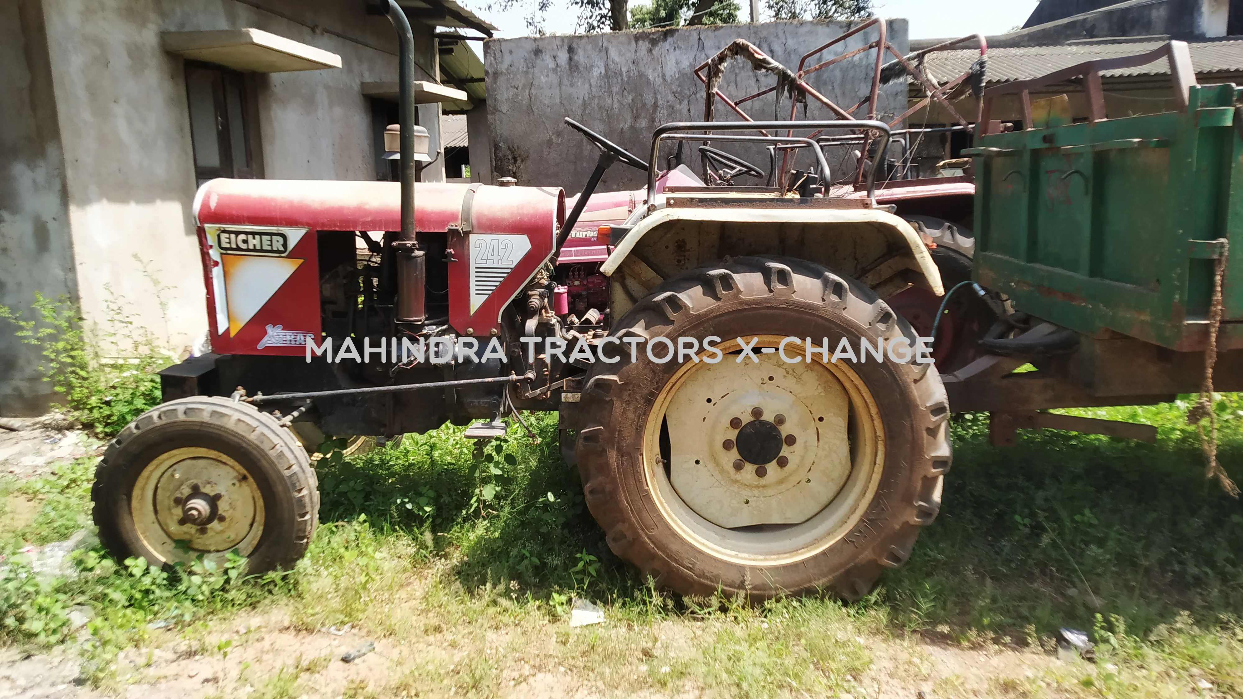 2012 Eicher 242-2