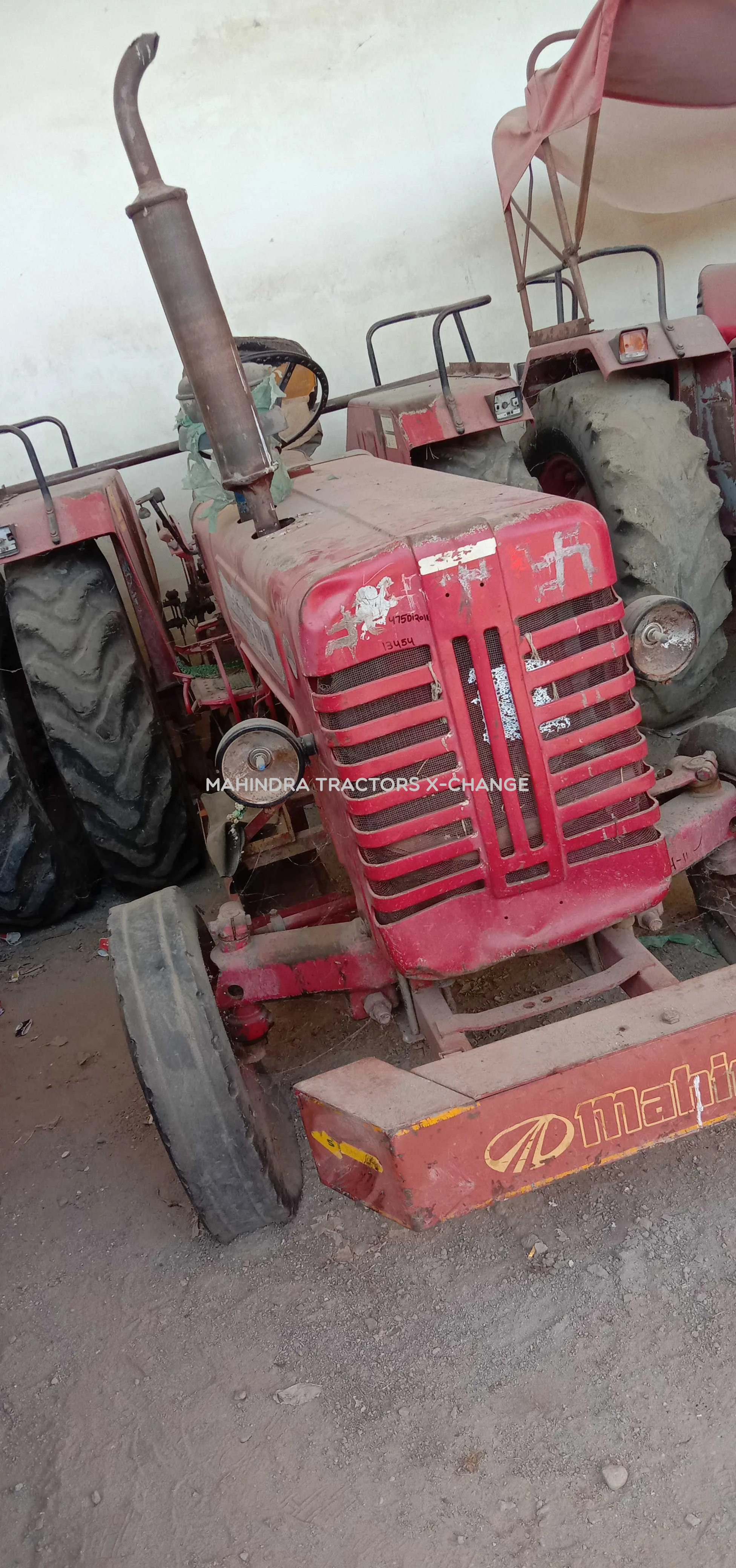 2011 Mahindra 475 DI-2