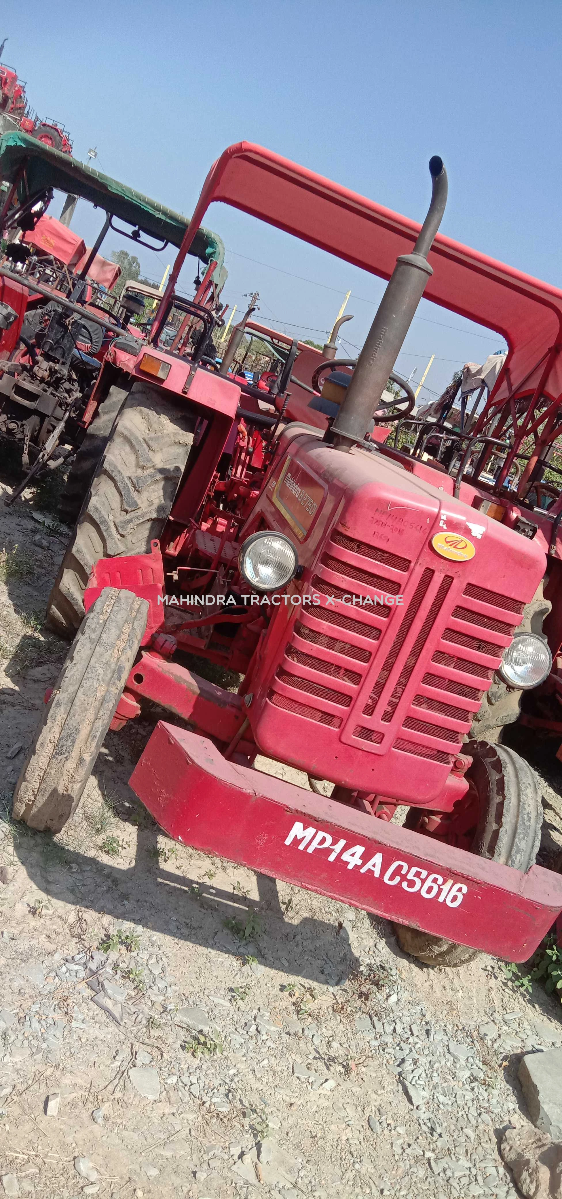 2016 Mahindra 275 DI TU-1