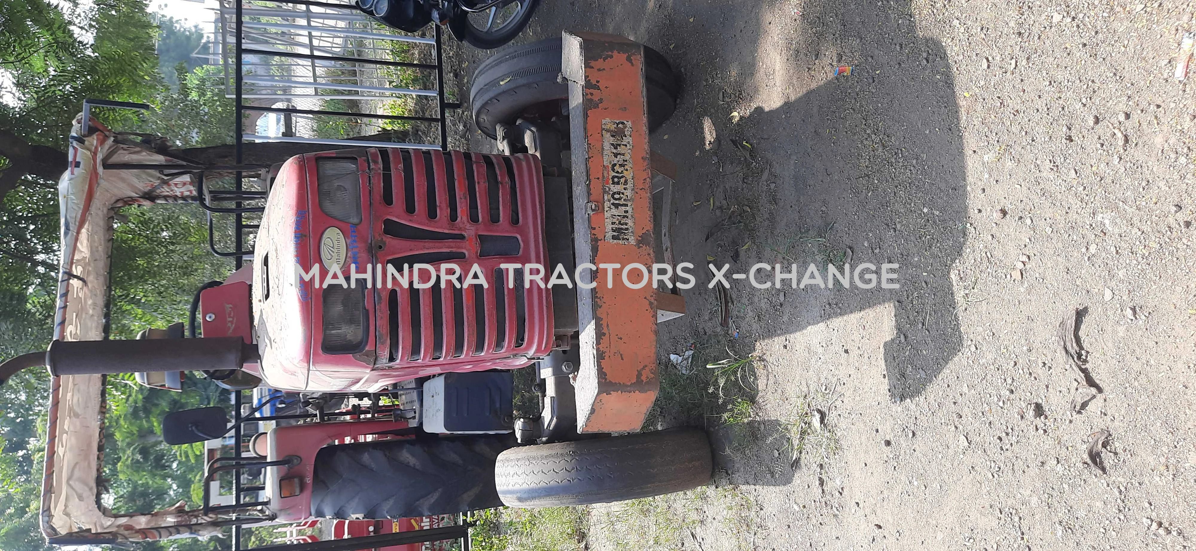 2012 Mahindra 575 DI-2