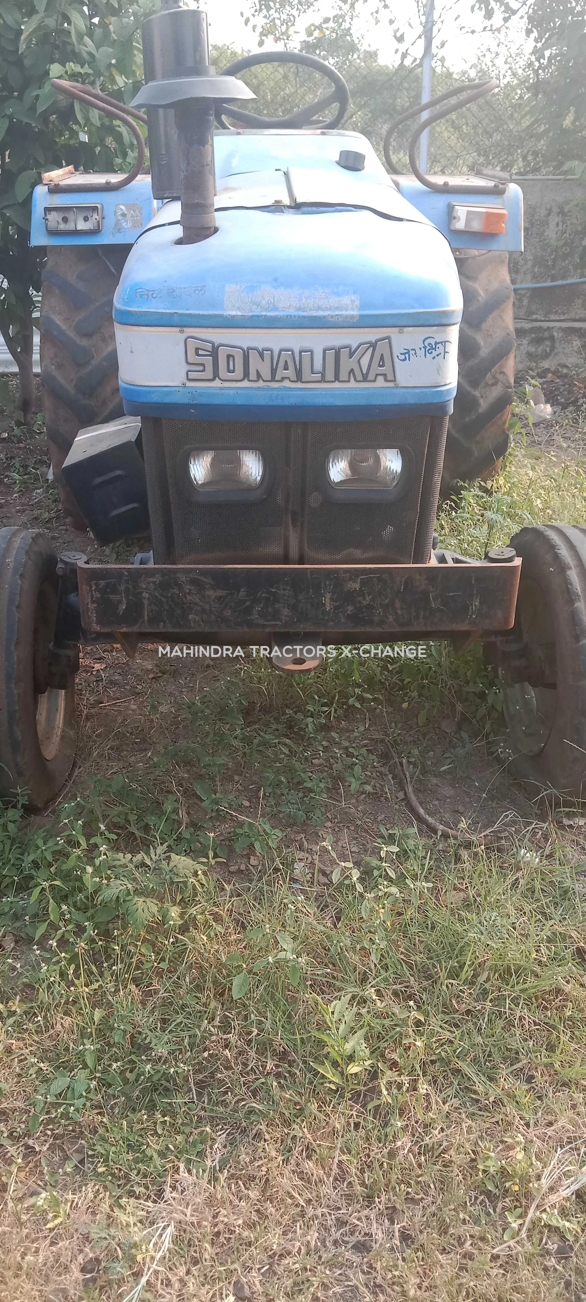 2010 Sonalika DI 745 III-1