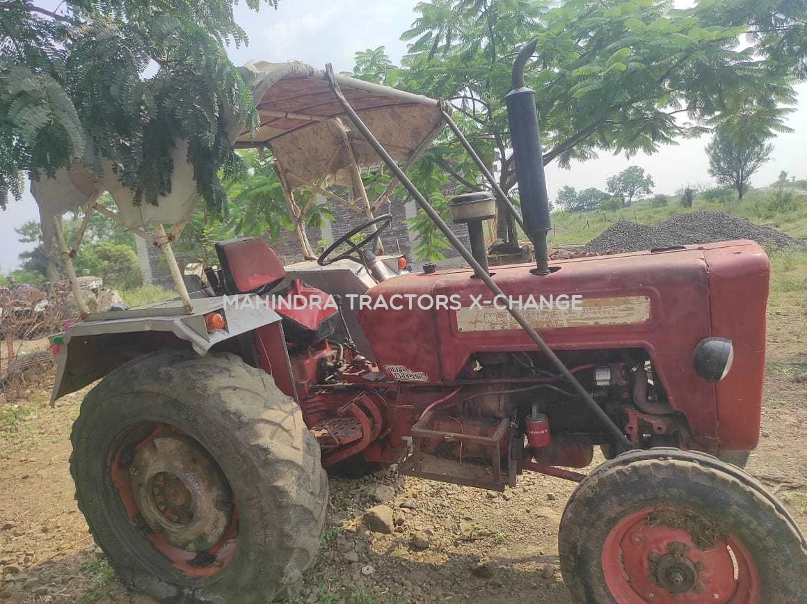 1999 Mahindra 575 DI-2