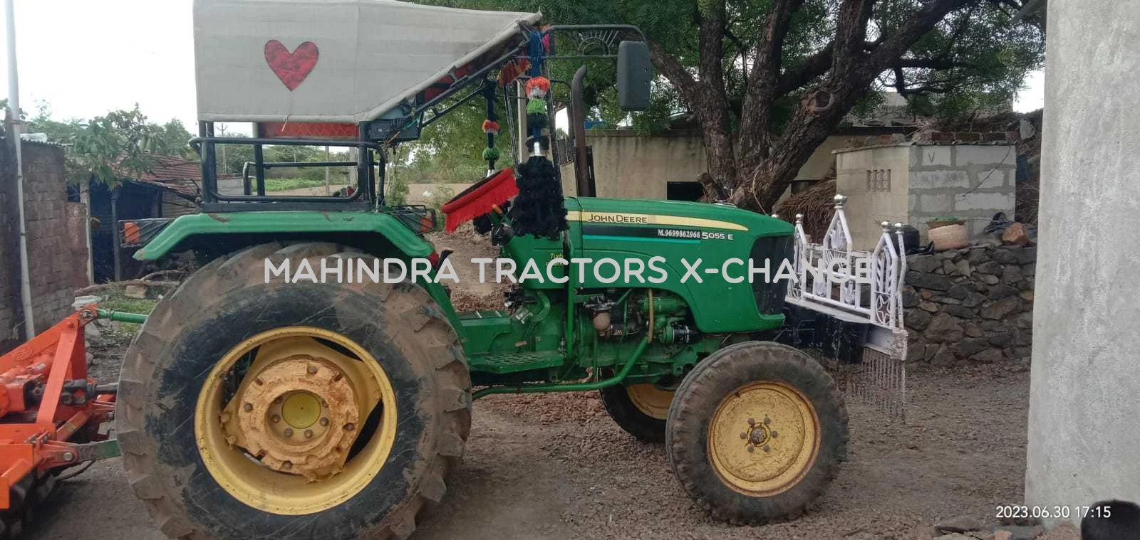 2011 John deere 5055 E-2