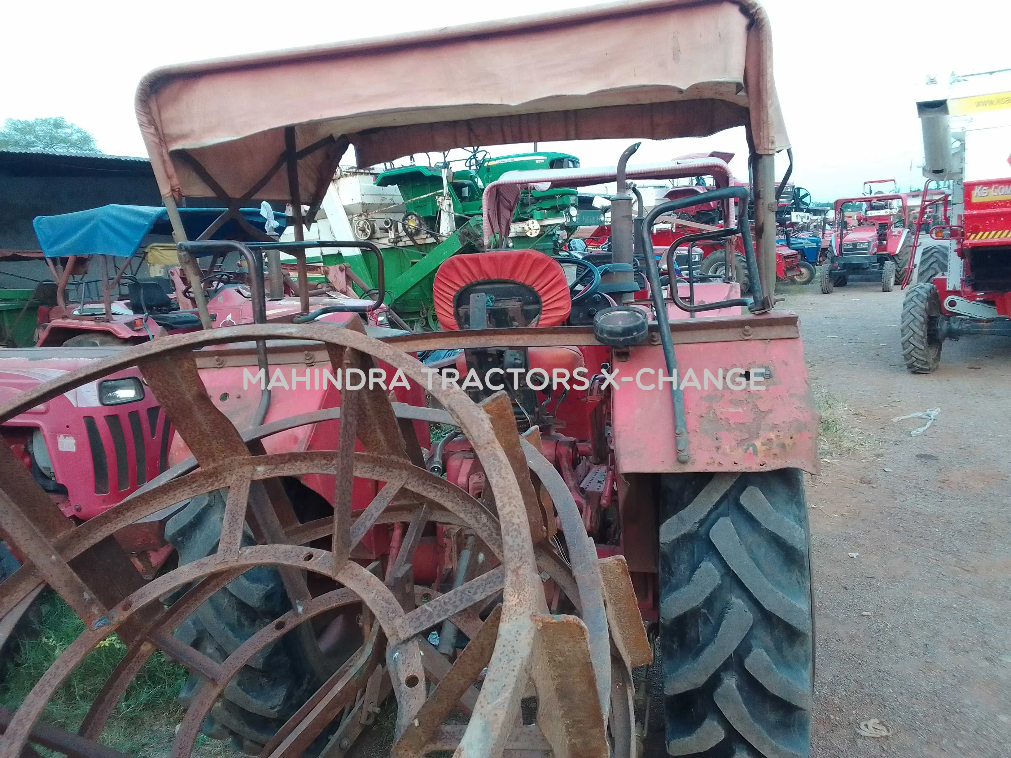 2011 Mahindra 475 DI-5