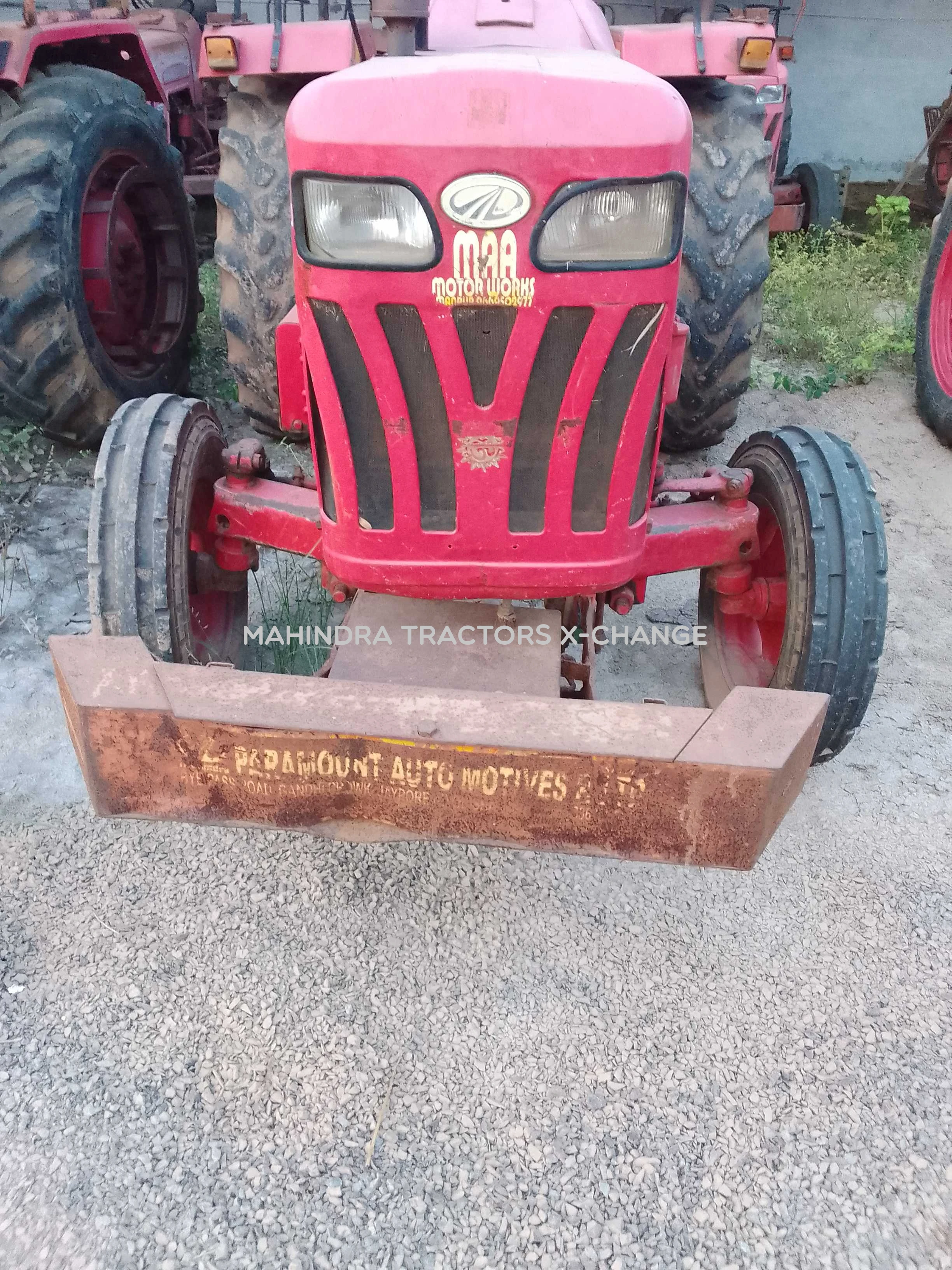 2011 Mahindra 475 DI-1
