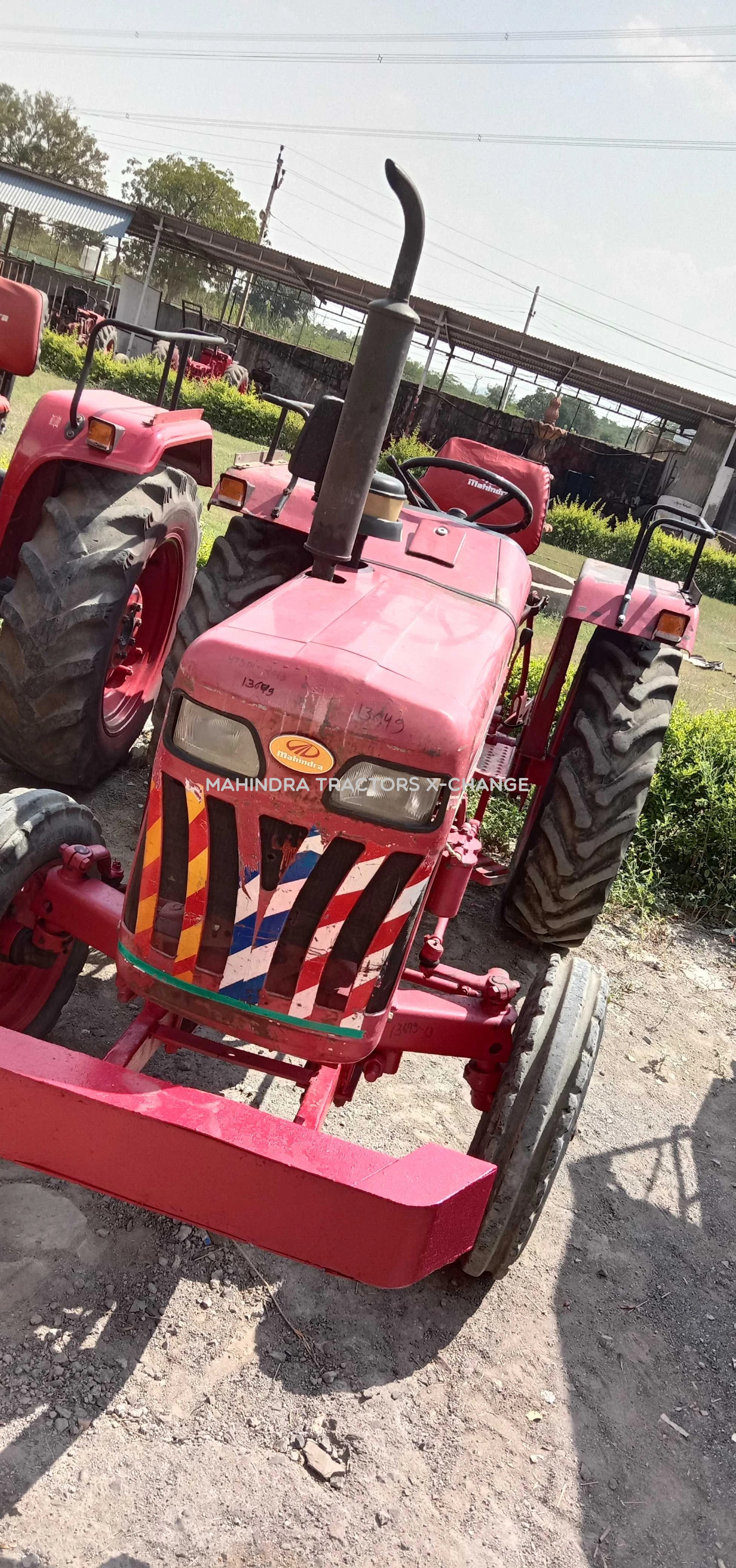 2013 Mahindra 475 DI-2