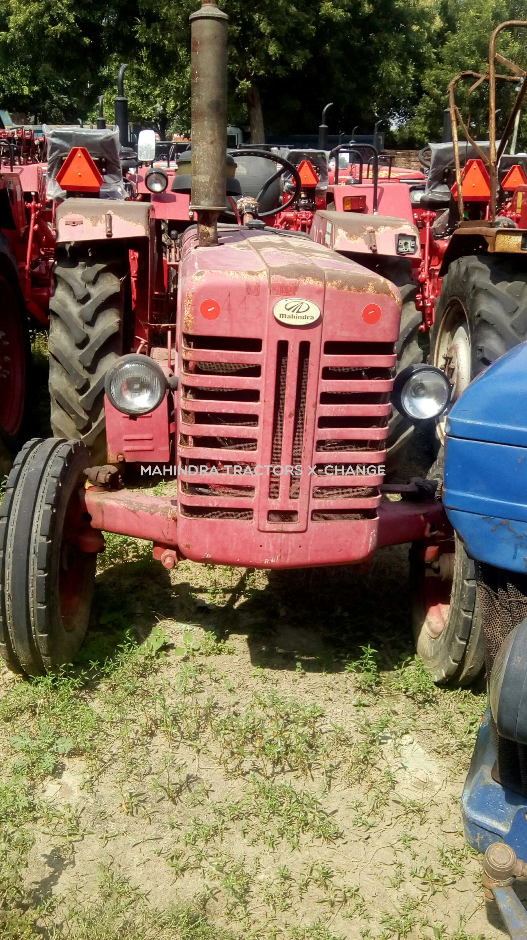 2010 Mahindra 265 DI-1