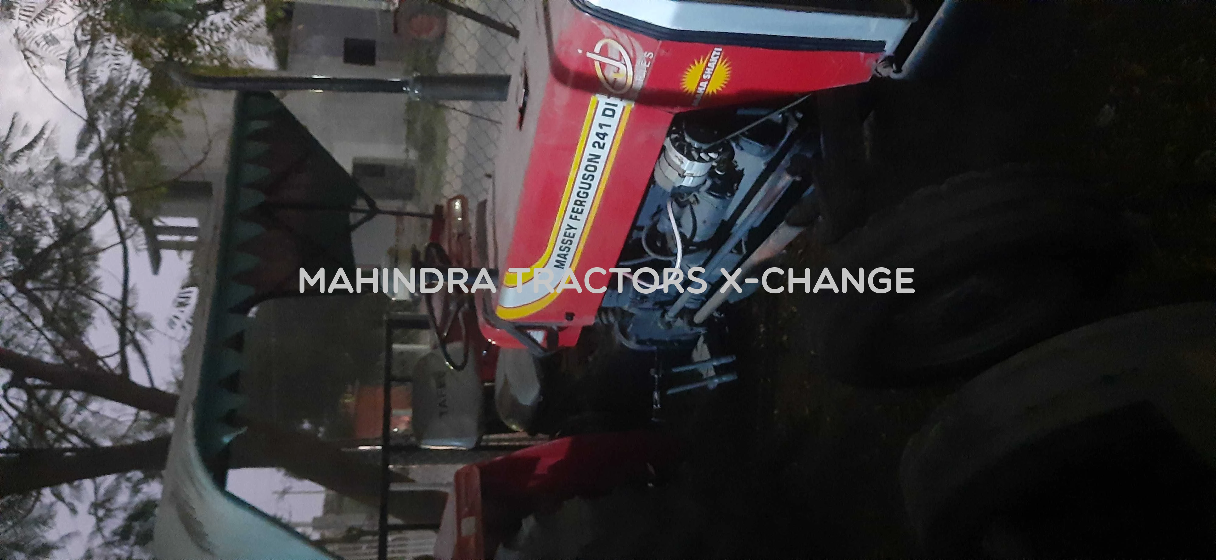 2000 Massey ferguson 241-4