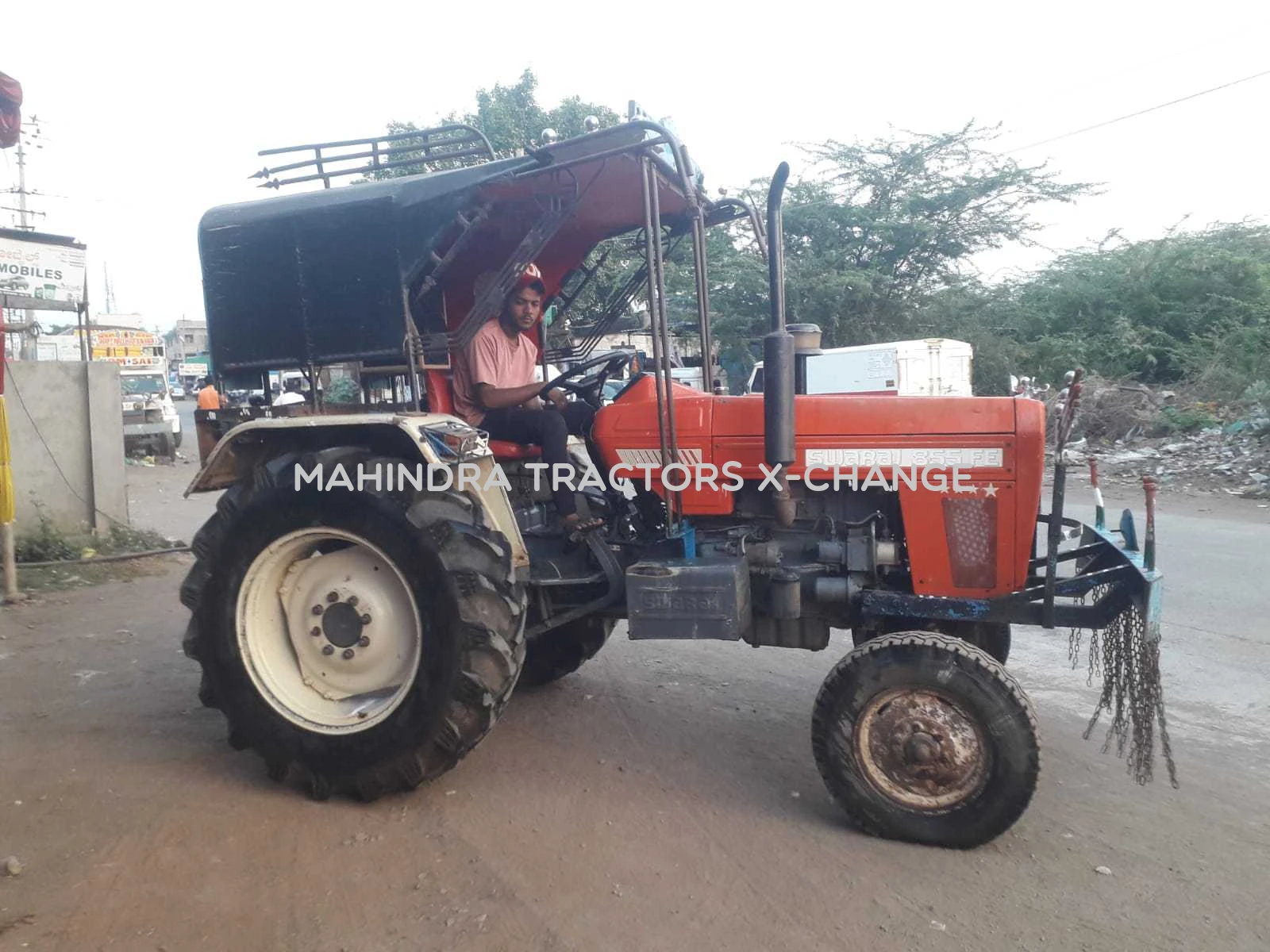 2016 Swaraj 855 FE-2