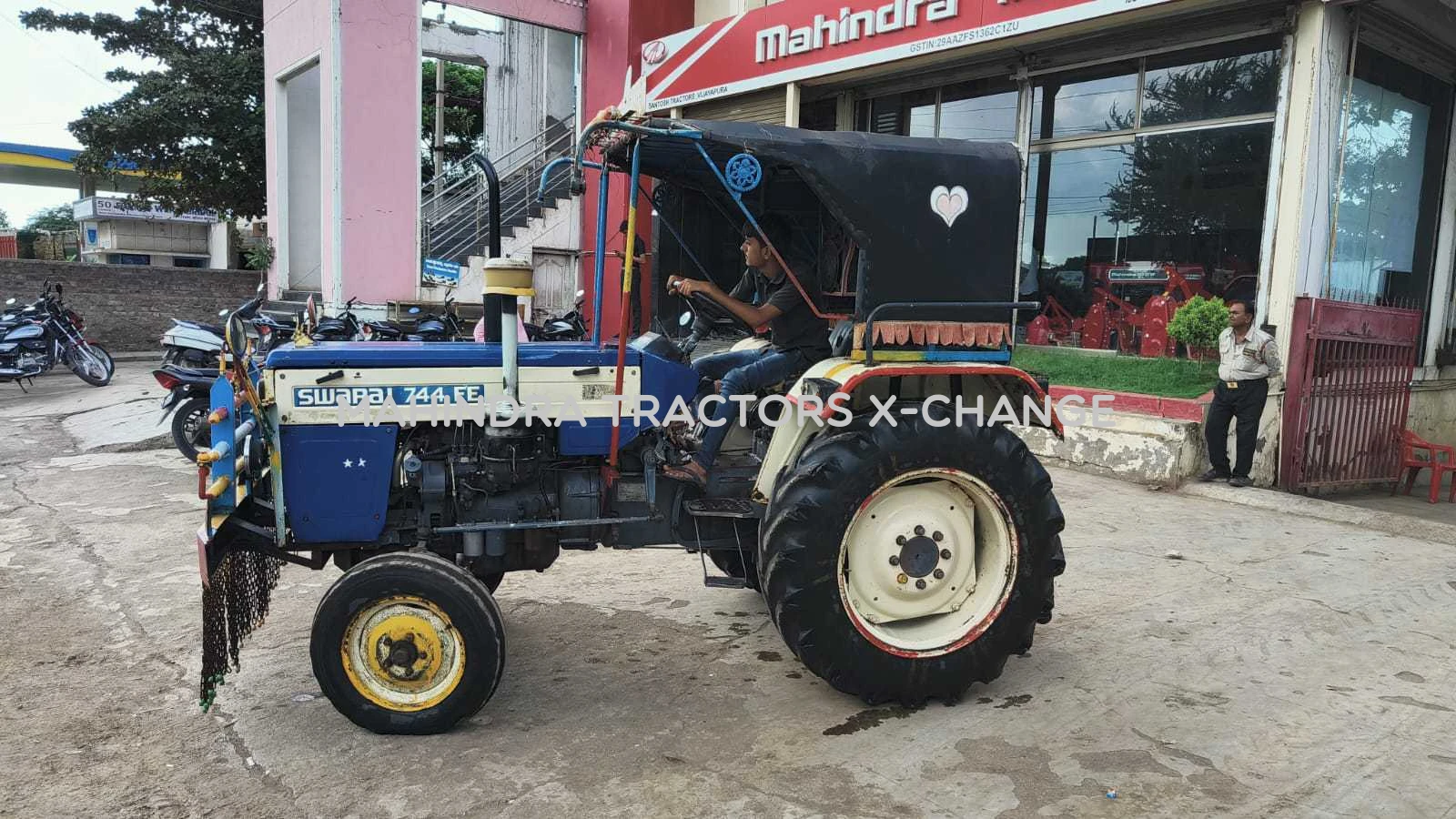 2013 Swaraj 744 FE-3