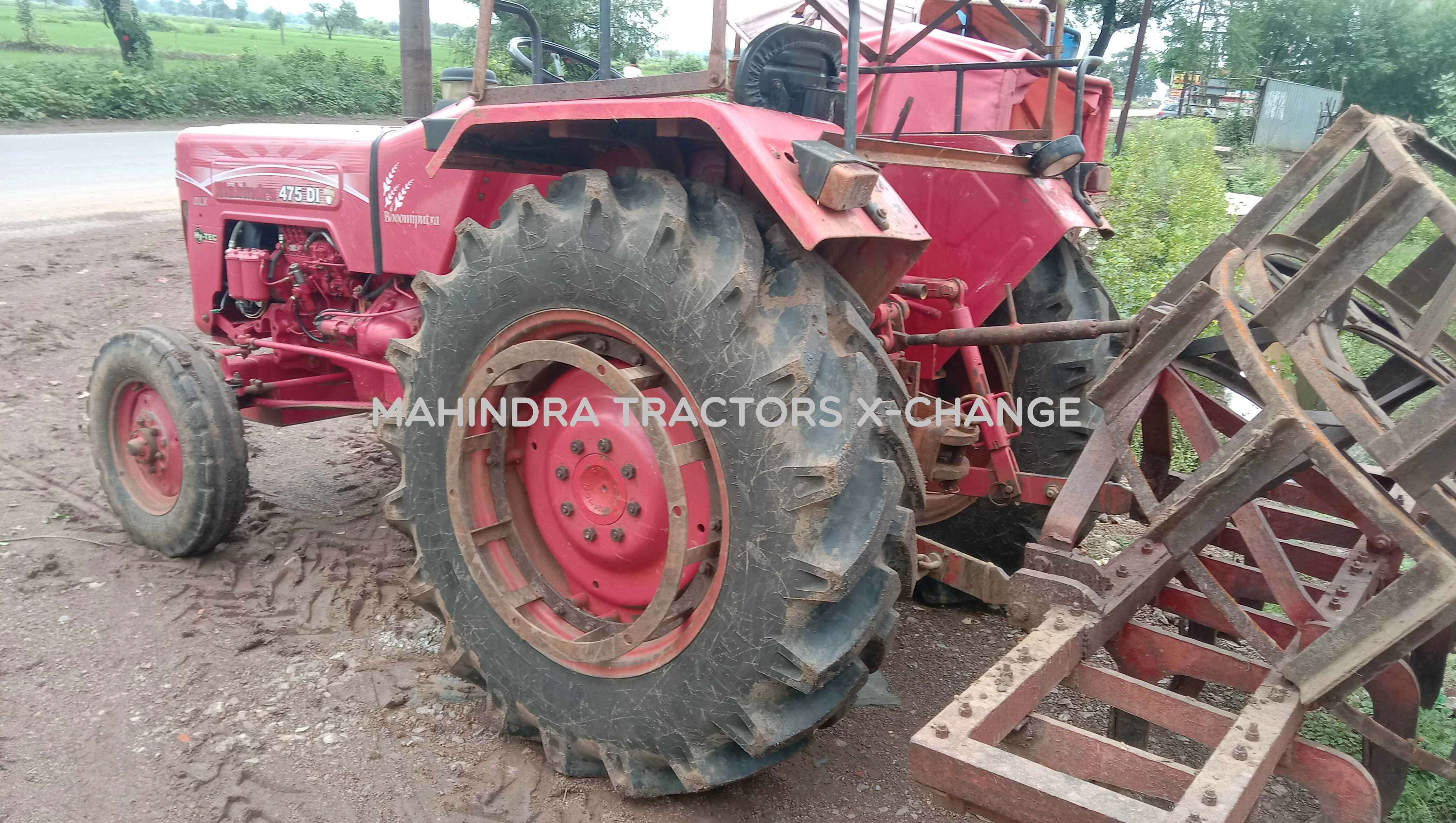 2013 Mahindra 475 DI-6