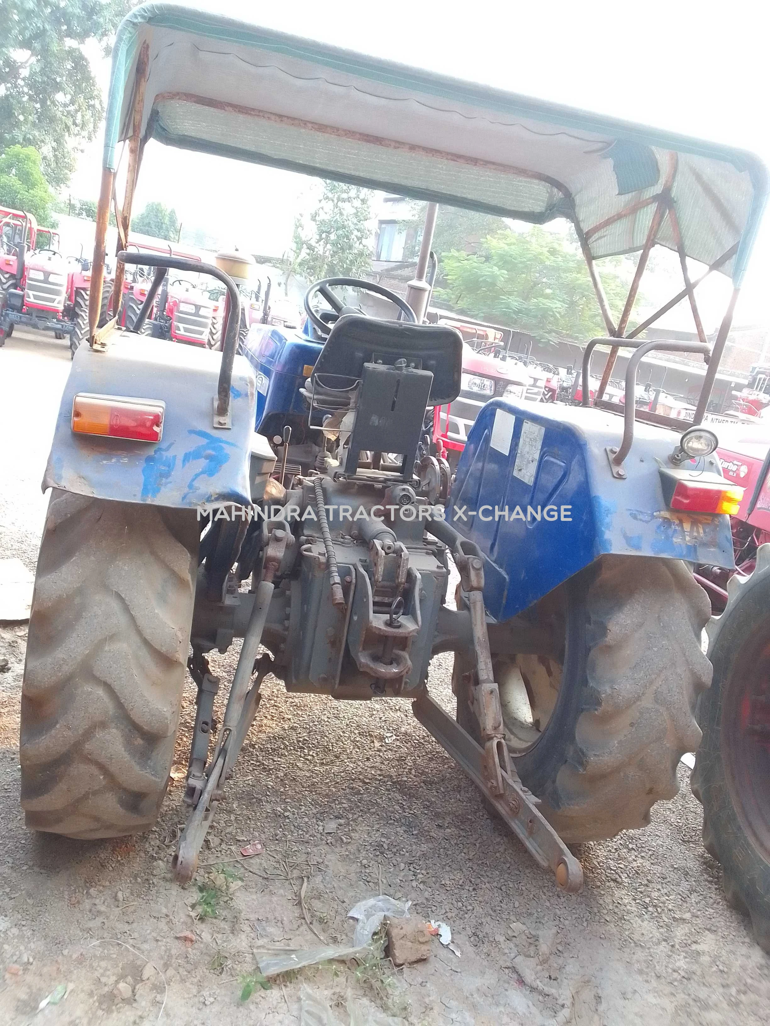 2011 Swaraj 834 XM-4