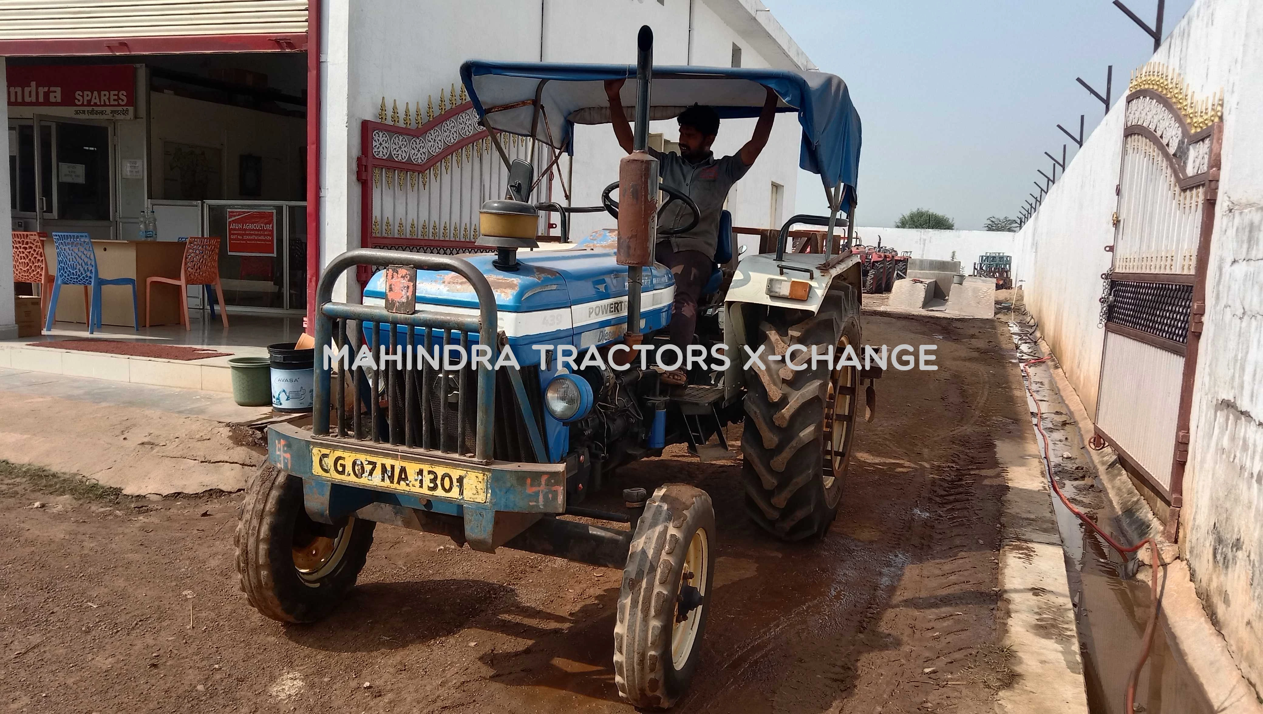 2011 Escorts Steeltrac-3