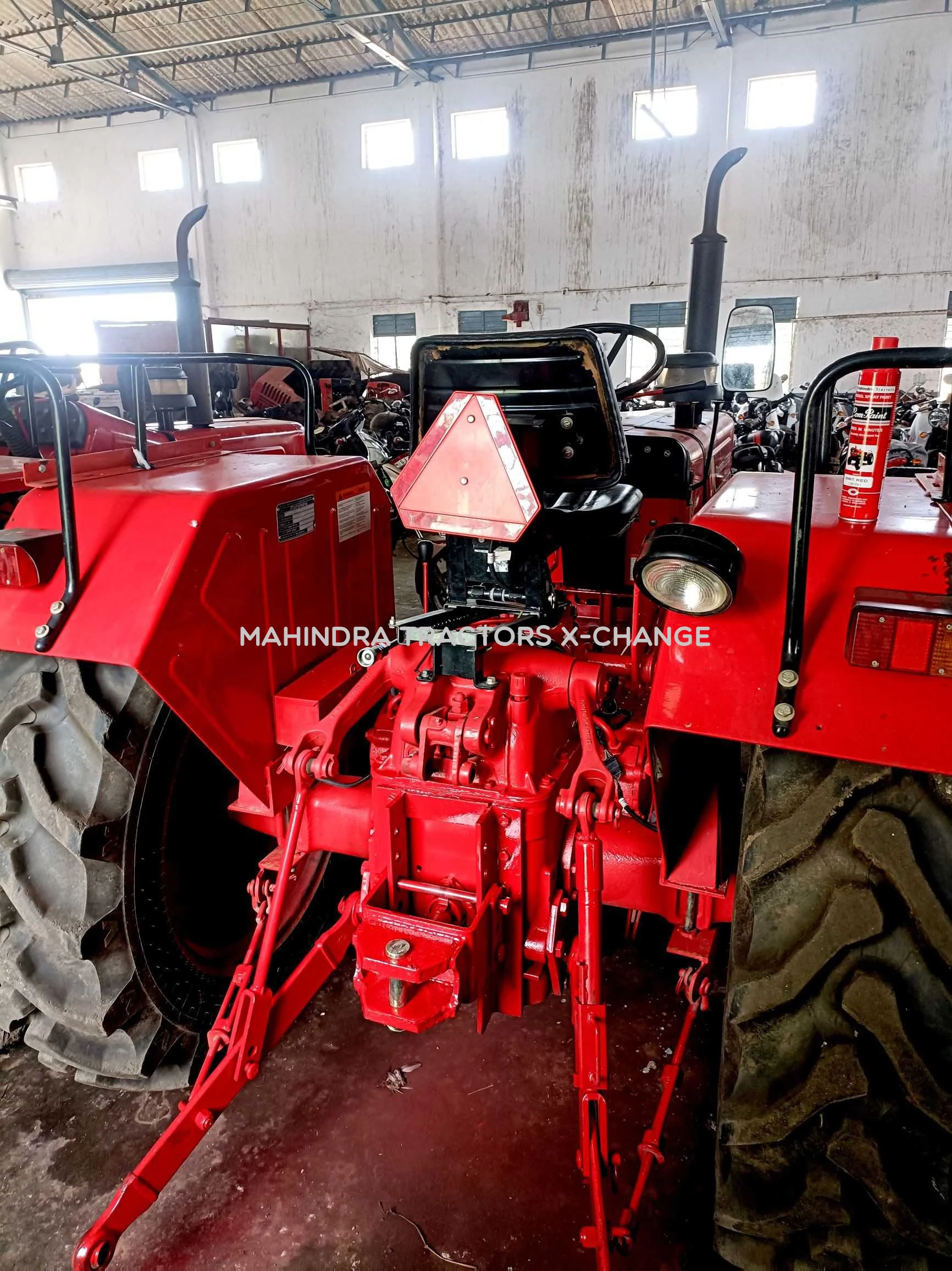 2022 Mahindra 275 DI TU-9