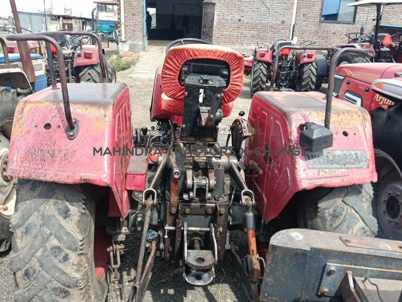 2009 Mahindra 295 DI Turbo-4