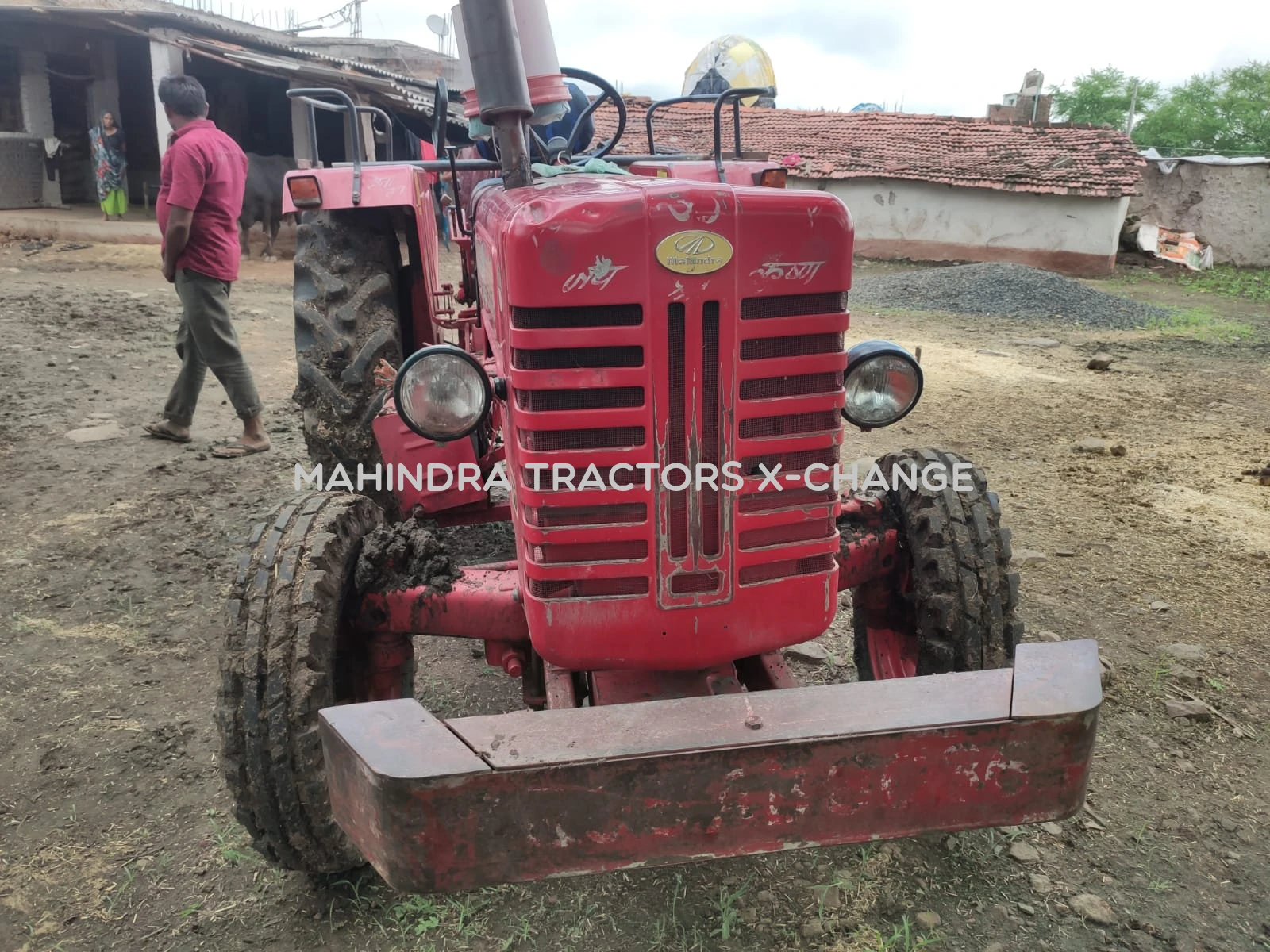 2011 Mahindra 275 DI TU-1