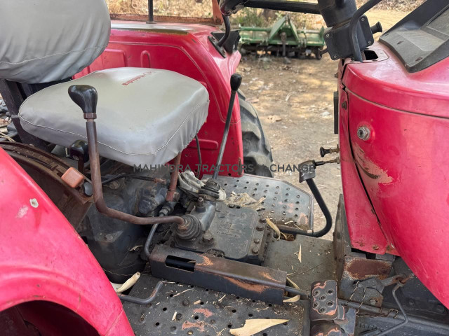 2014 Mahindra 595 DI NST-2