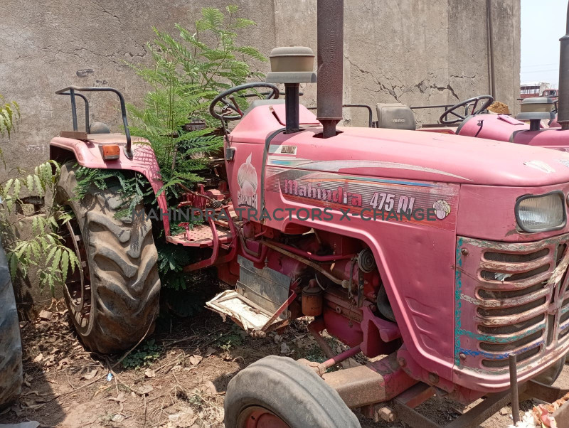 2010 Mahindra 415 DI Sarpanch-2