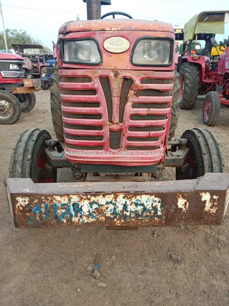 2011 Mahindra 575 DI-3