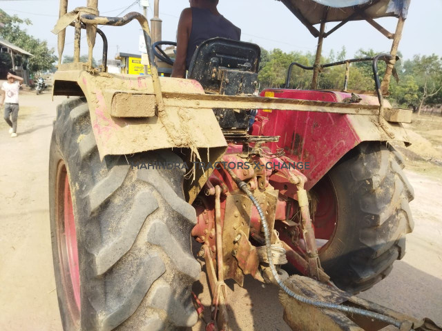 2021 Mahindra 575 DI BP-5