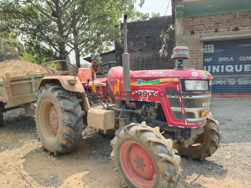 2021 Mahindra YUVO TECH Plus 585 DI 4 WD-2
