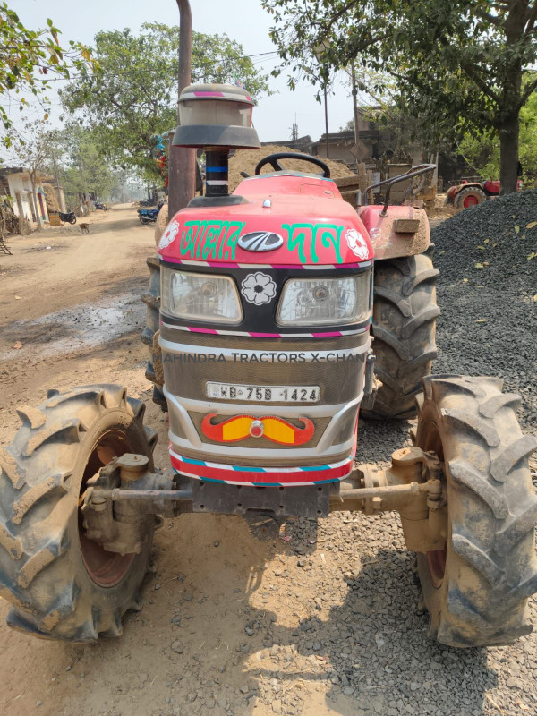 2021 Mahindra YUVO TECH Plus 585 DI 4 WD-4