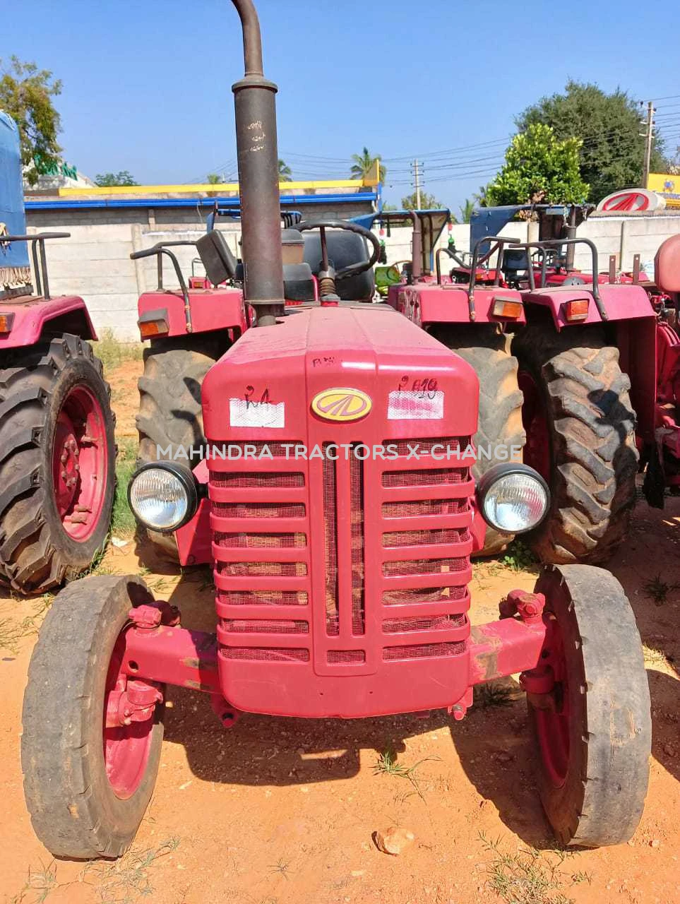 2011 Mahindra 475 DI-2