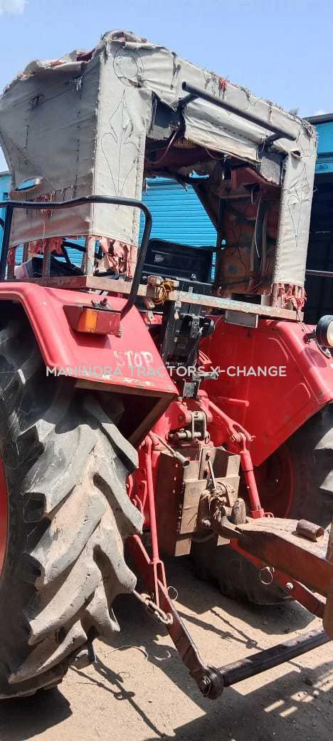 2017 Mahindra 575 DI-1