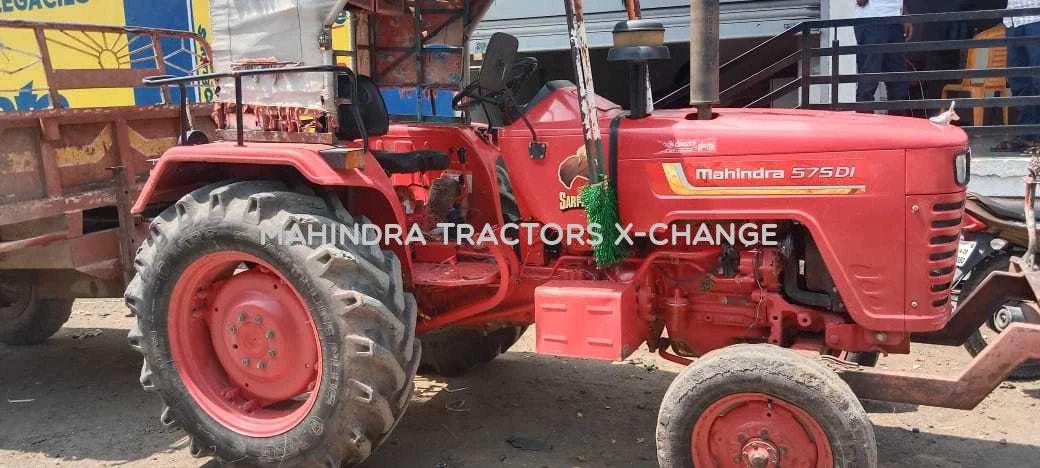 2017 Mahindra 575 DI-3