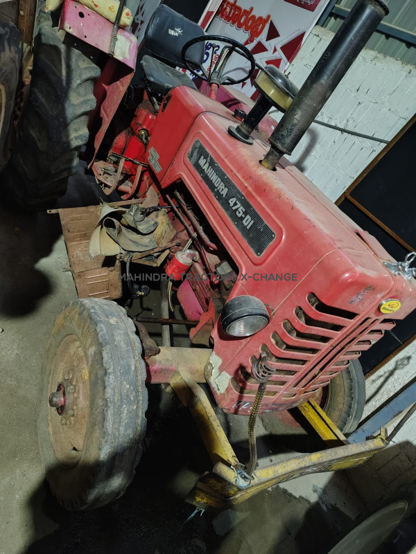 2002 Mahindra 475 DI BP-3