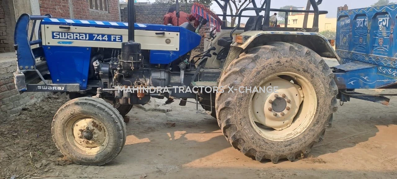 2016 Swaraj 744 FE-1