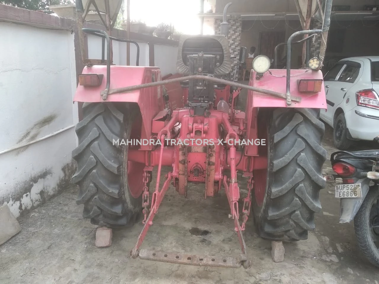 2016 Mahindra 415 DI-4