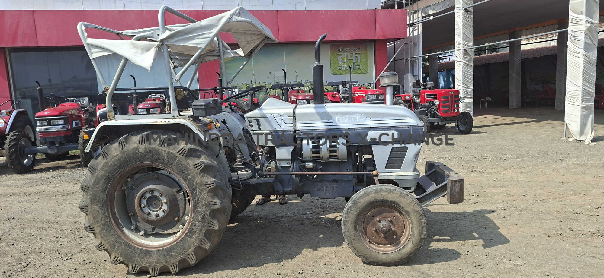 2007 Eicher 485-4