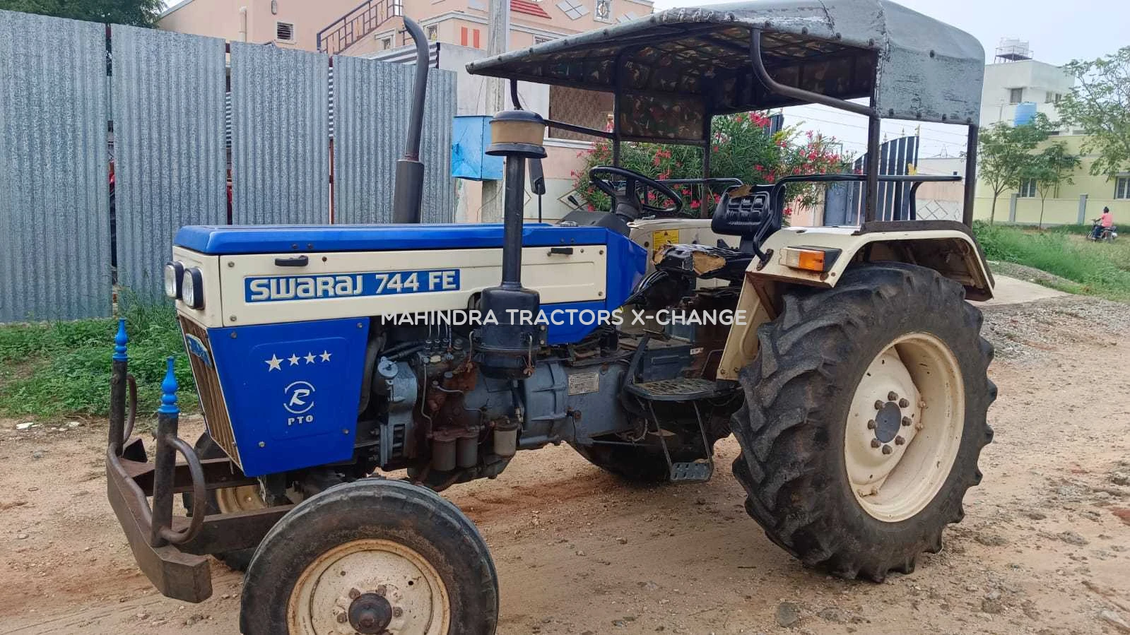 2016 Swaraj 744 FE-2