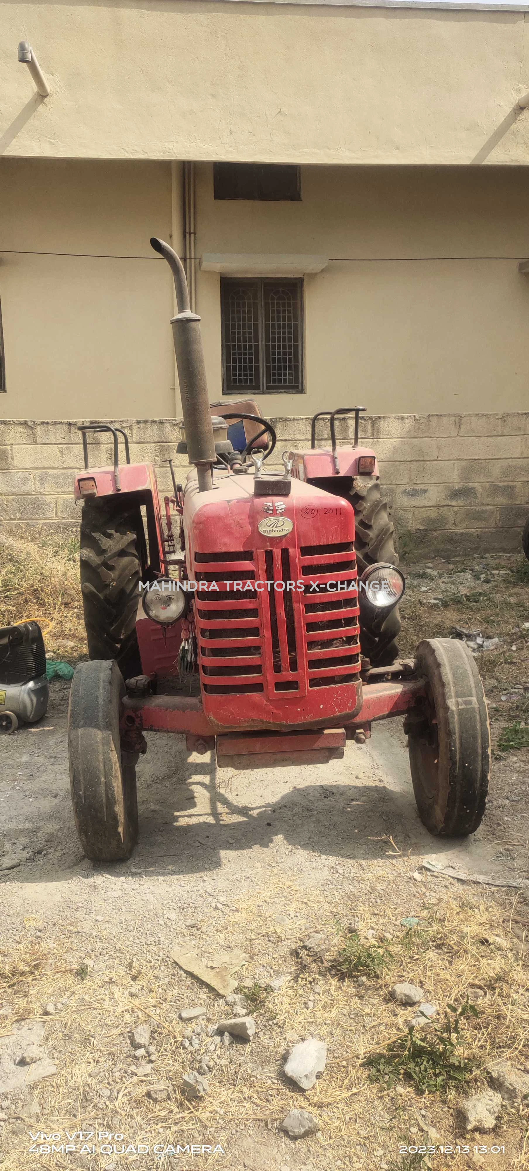 2011 Mahindra 475 DI-1