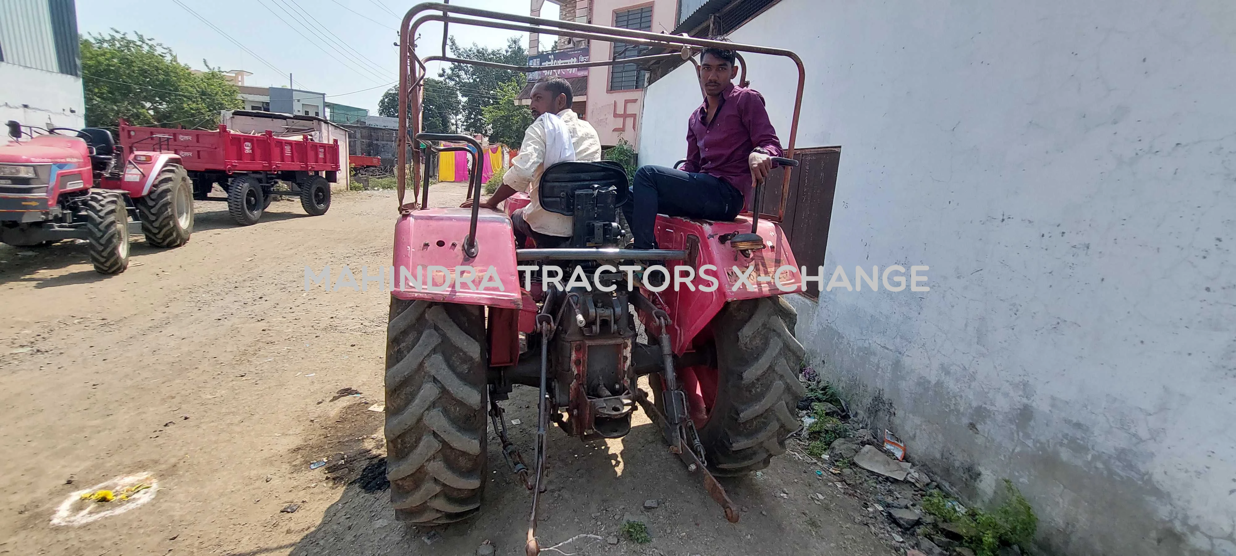 2011 Mahindra 575 DI-3