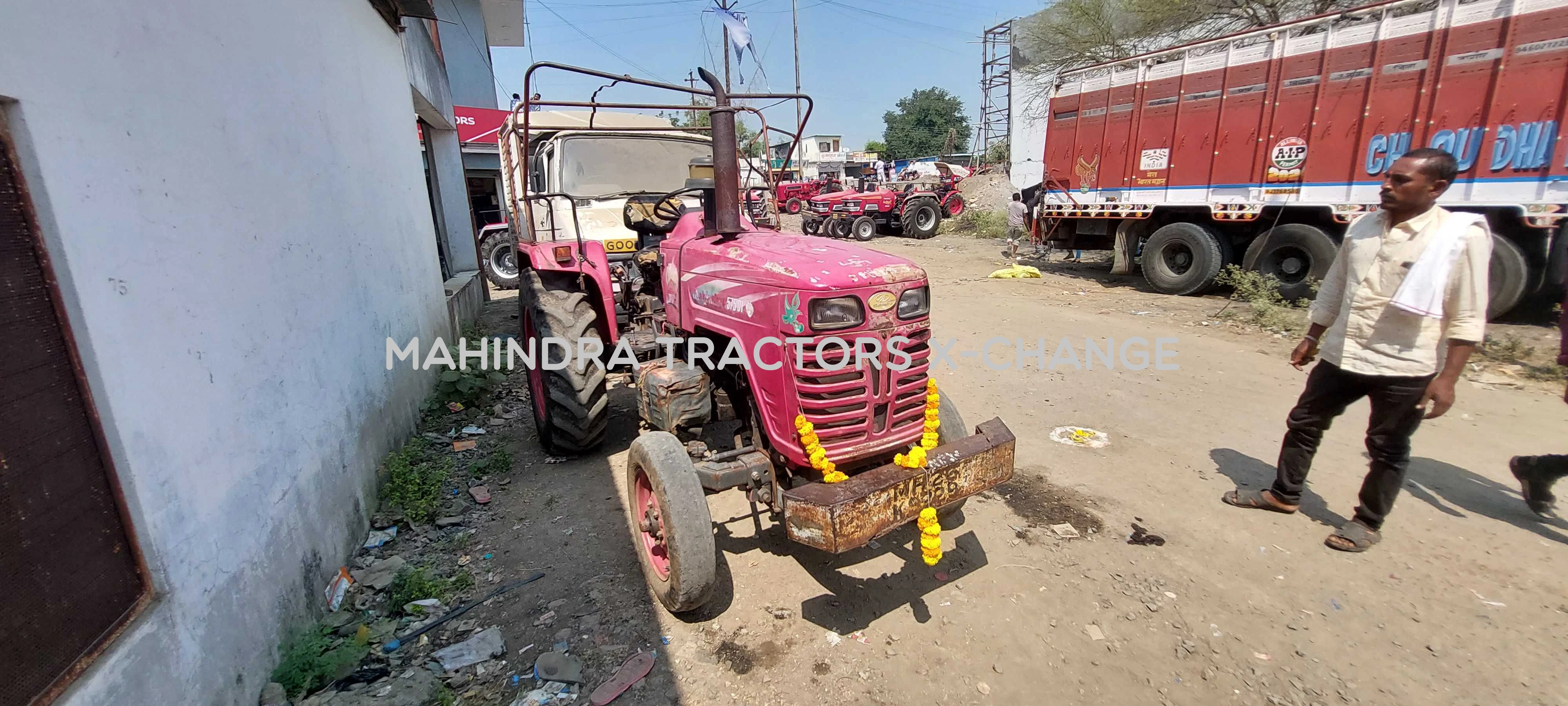 2011 Mahindra 575 DI-4