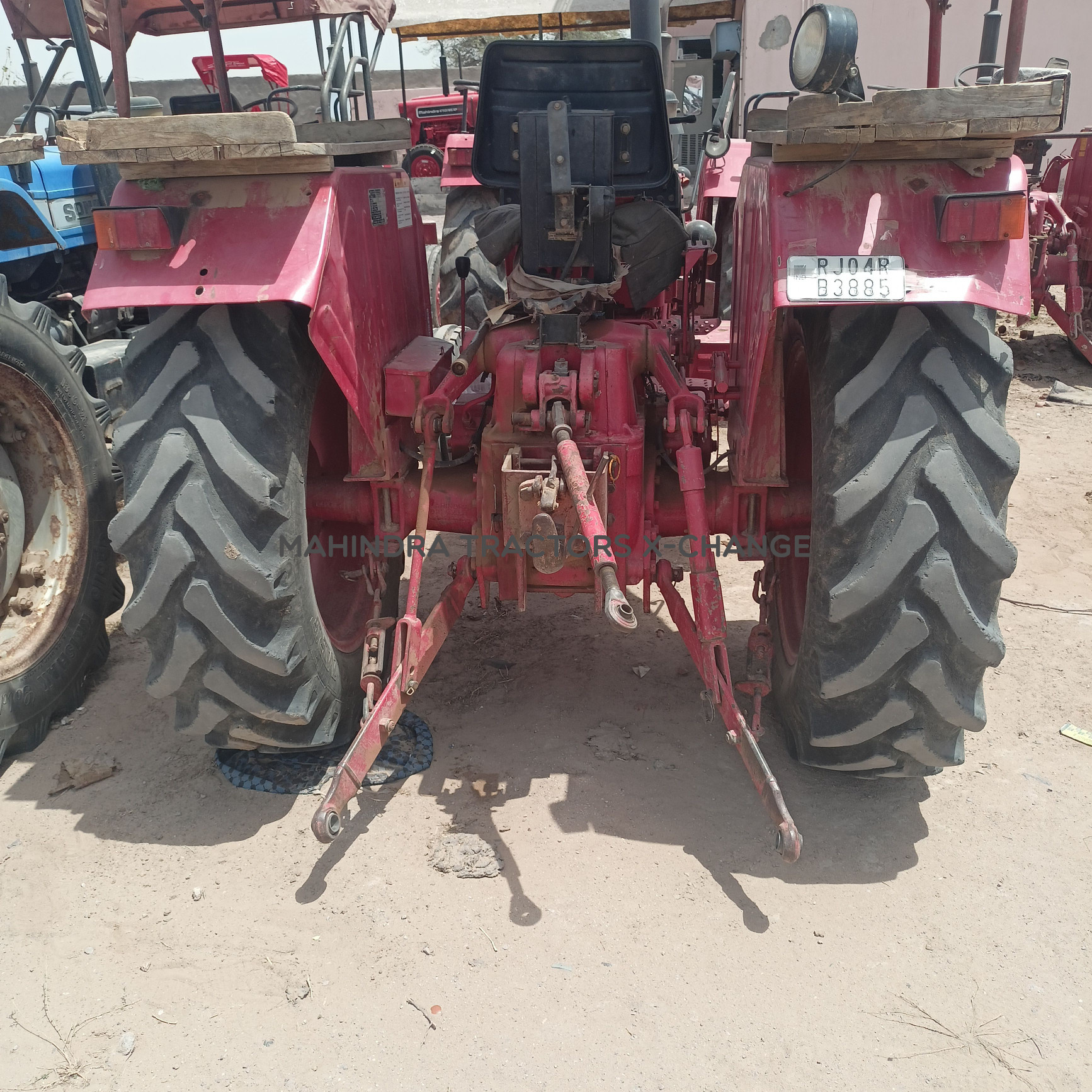 2016 Mahindra 575 DI-3