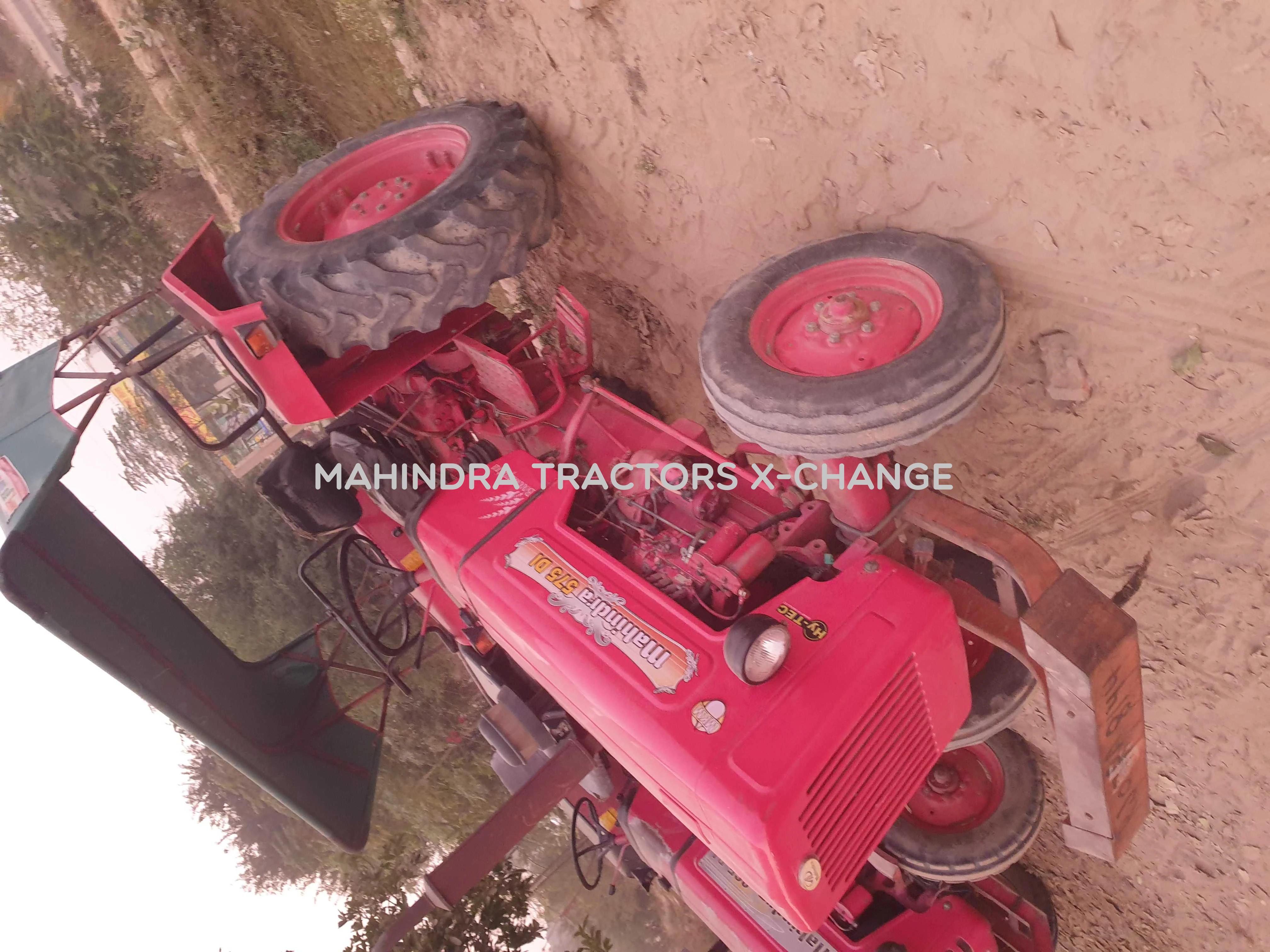 2011 Mahindra 575 DI-1