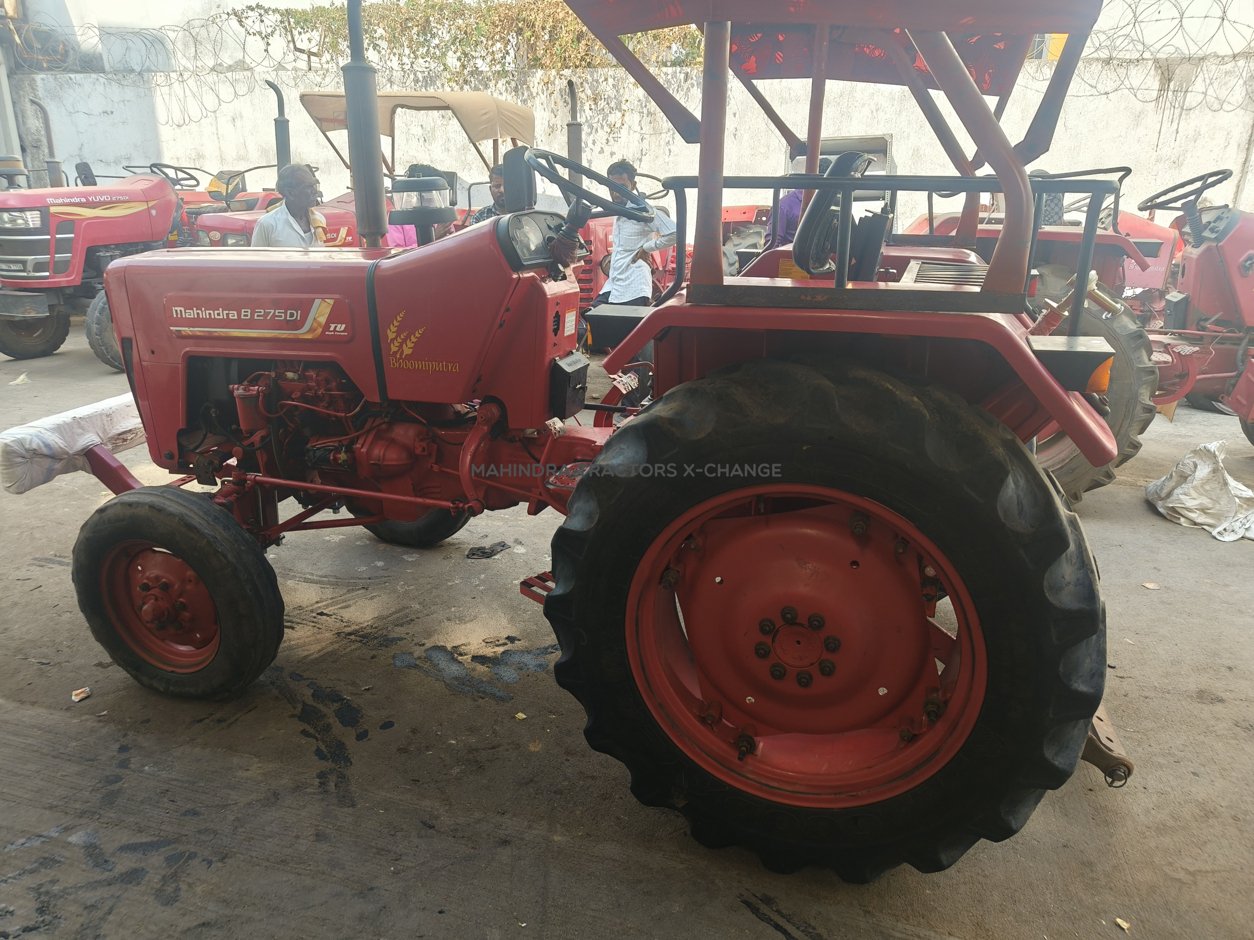 2021 Mahindra 275 DI-3