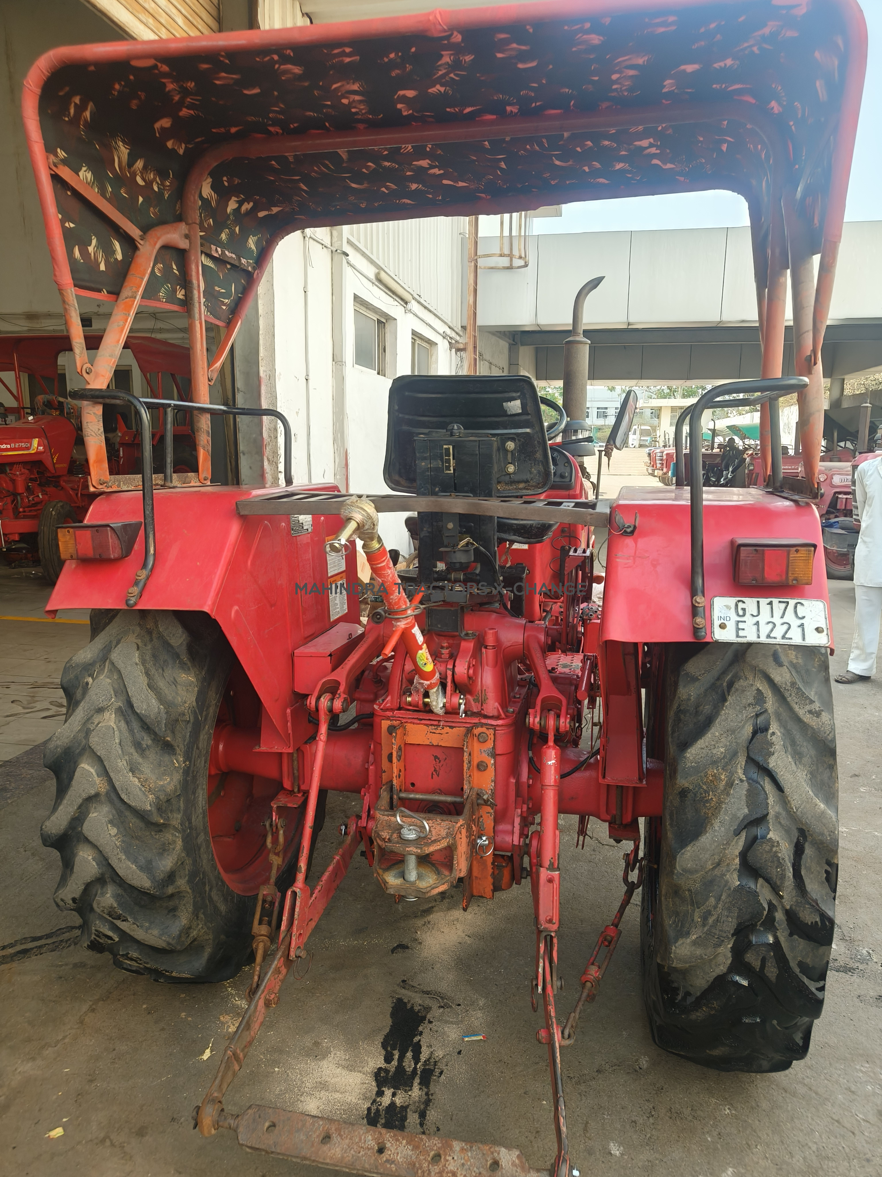 2021 Mahindra 275 DI-4