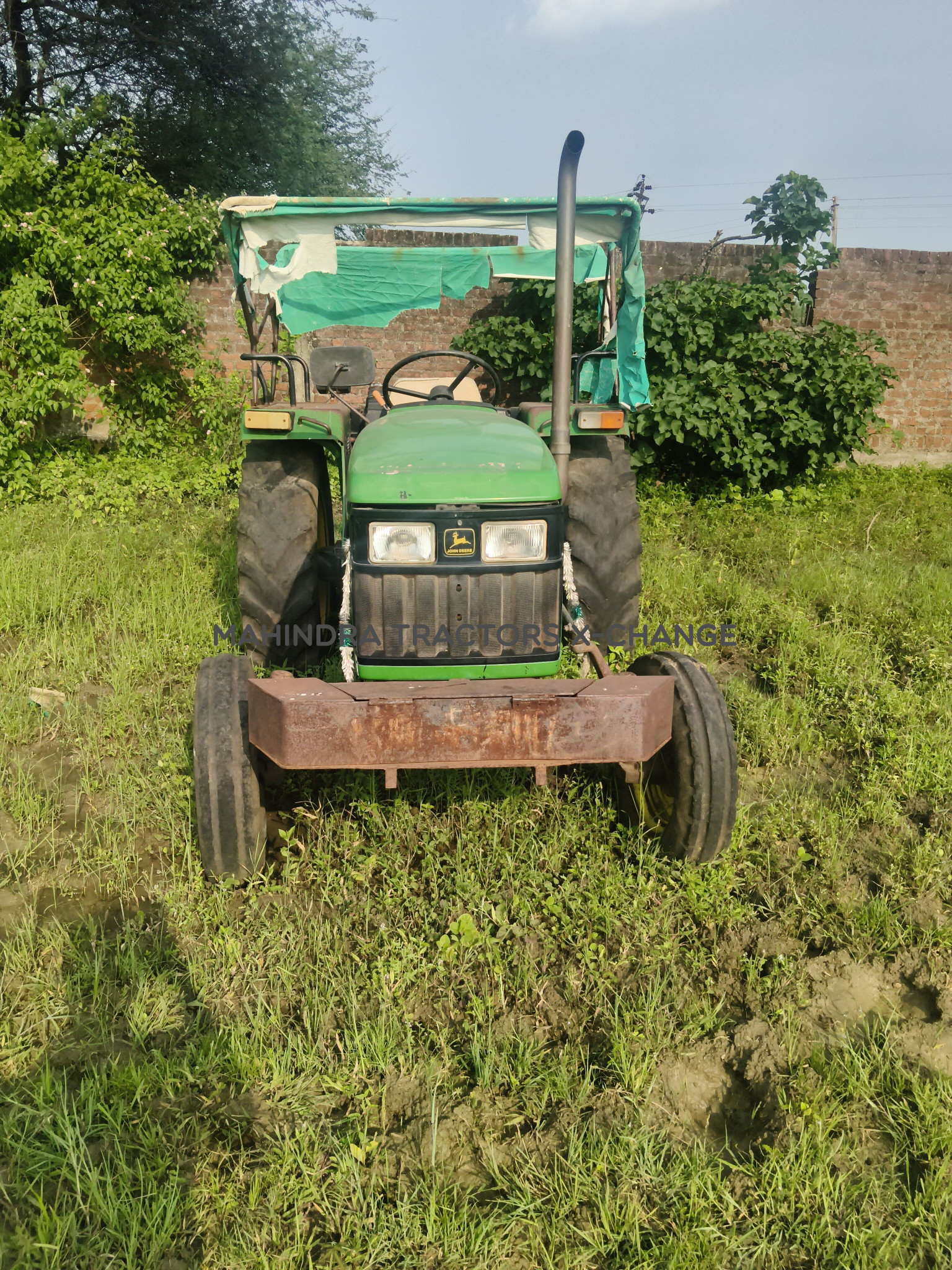 2011 John deere 5105-4