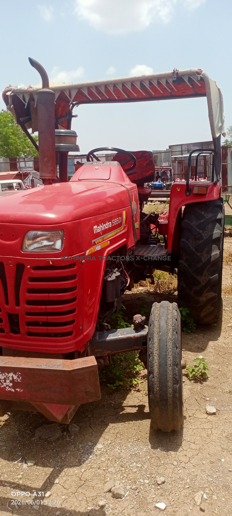 2019 Mahindra 585 DI NST-3