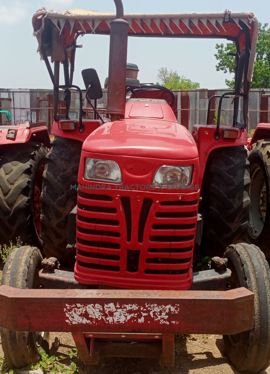 2019 Mahindra 585 DI NST-2