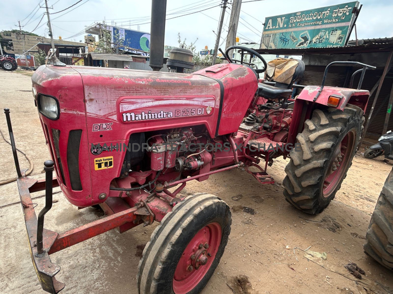 2012 Mahindra 275 DI-3