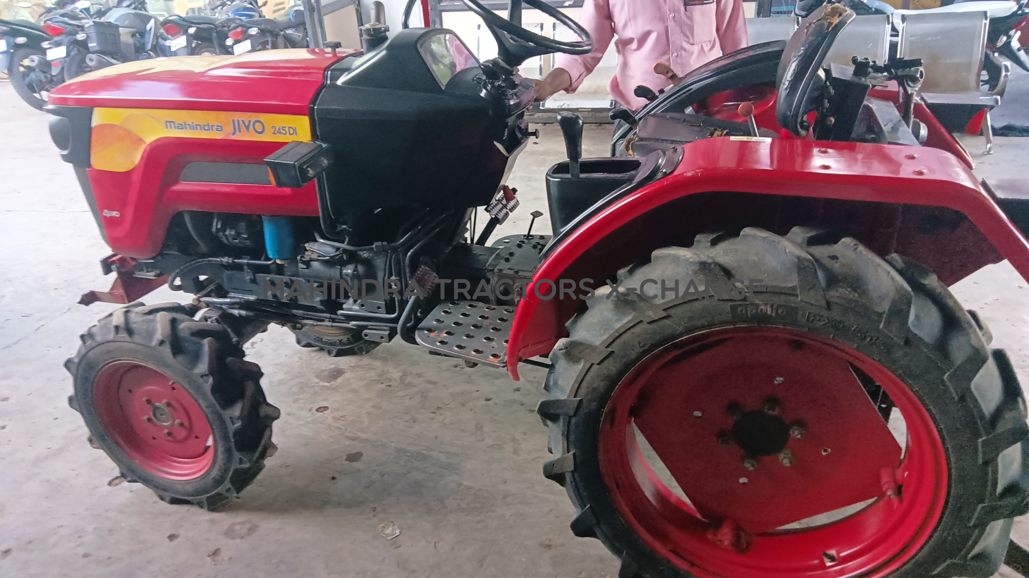 2022 Mahindra JIVO 245 DI 4WD-2