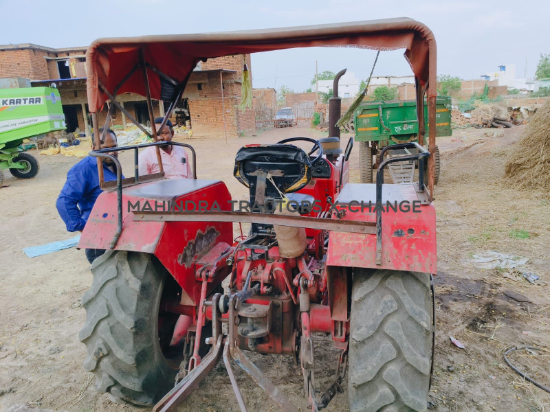2011 Mahindra 275 DI NBP-3
